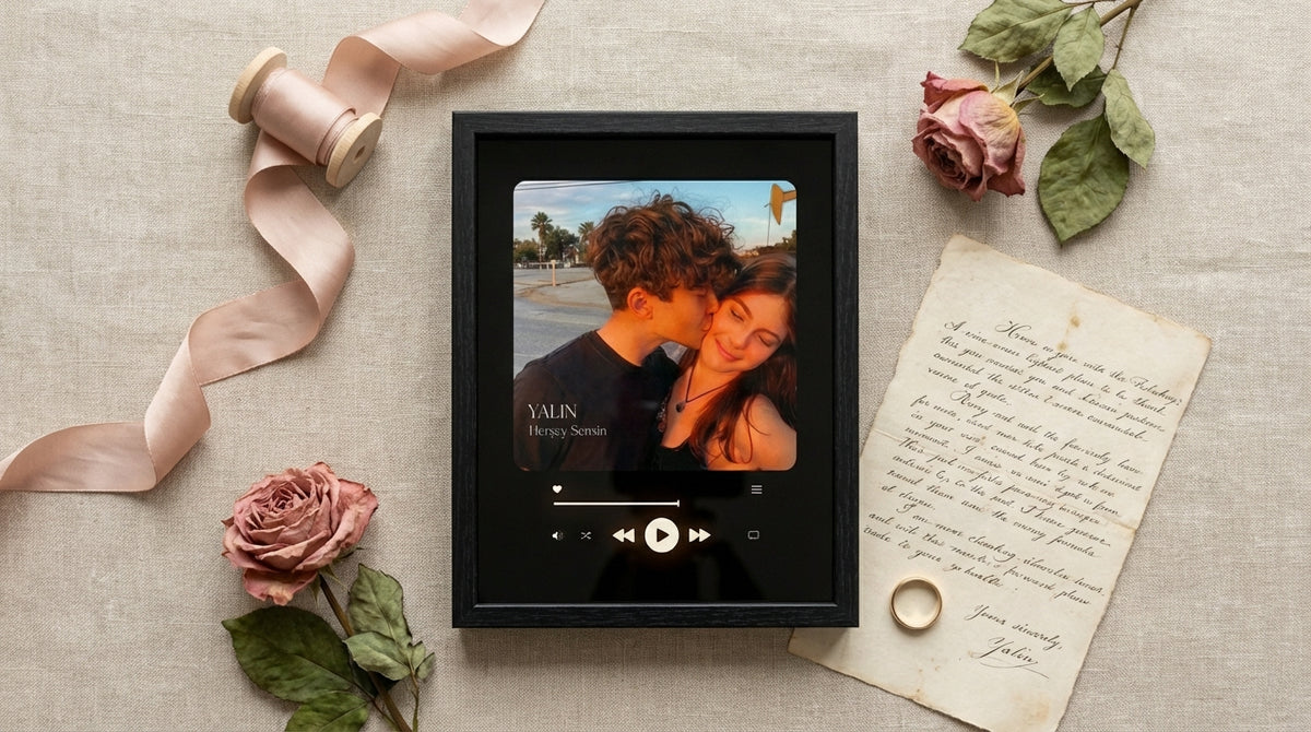 Clararuz Aşkın Senfonisi : Fotoğrafını Yükle, Şarkını Seç, Anını Ölümsüzleştir